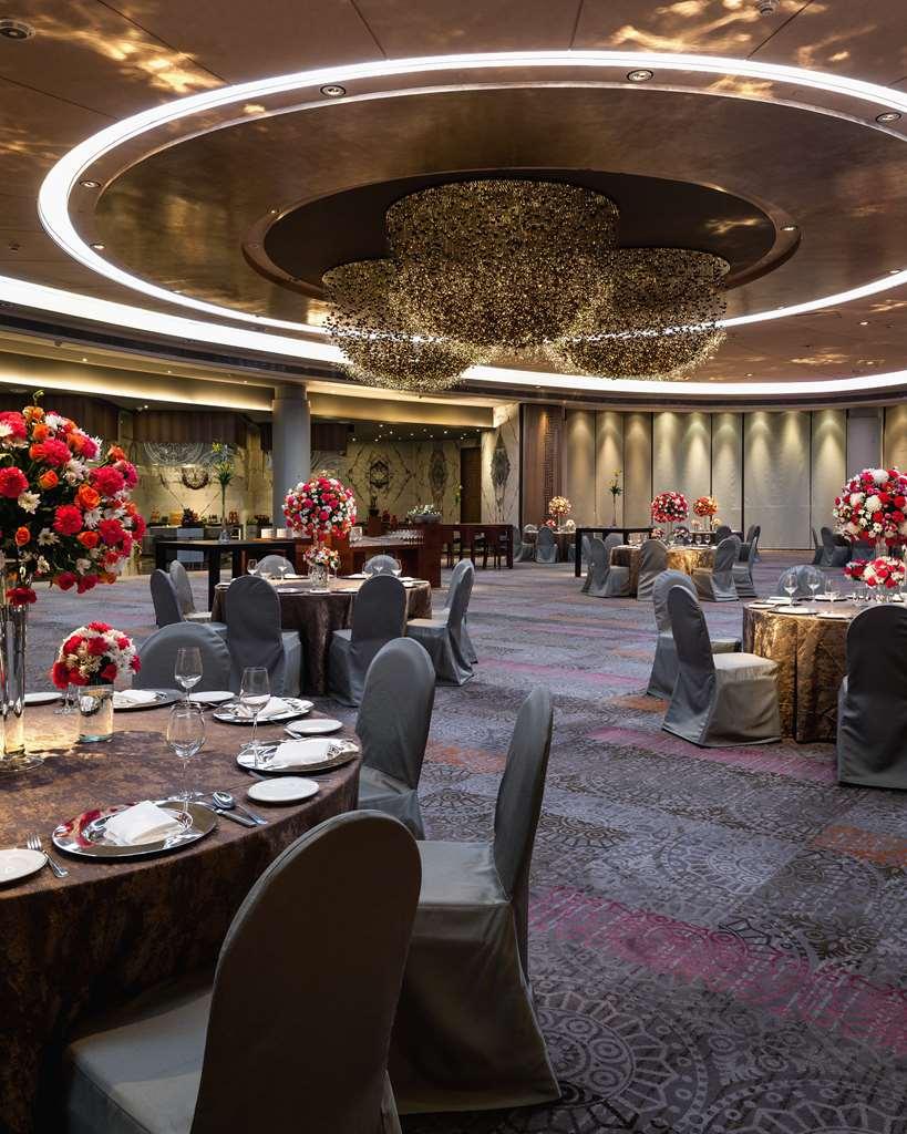 Hyatt Regency Delhi 5*