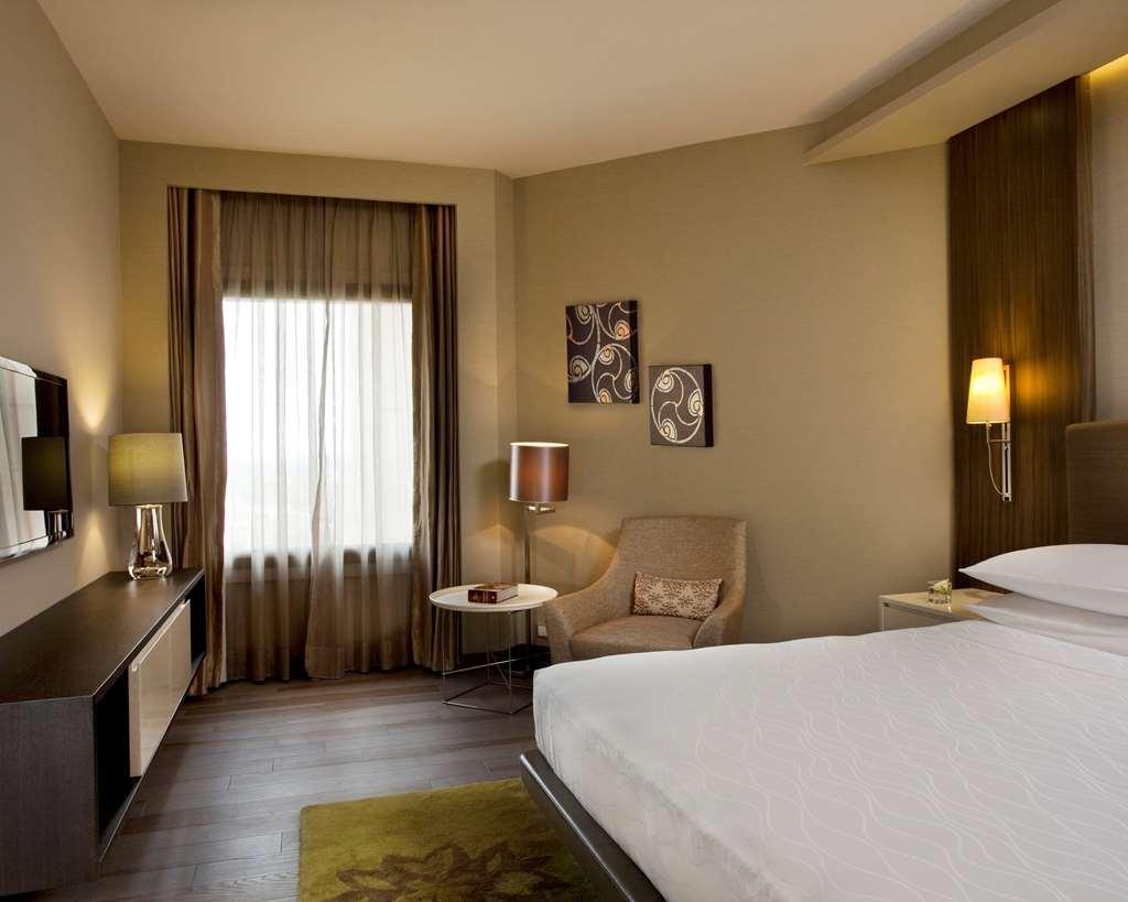 होटल Hyatt Regency Delhi 5*
