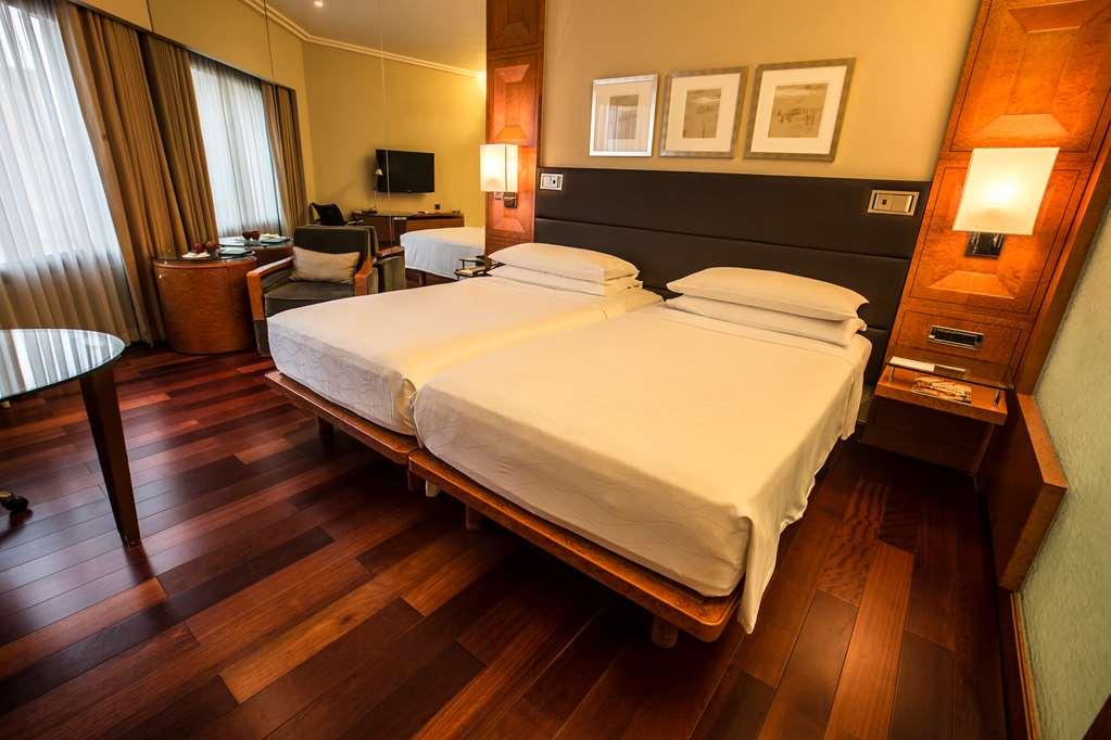 Hyatt Regency Delhi होटल 5*