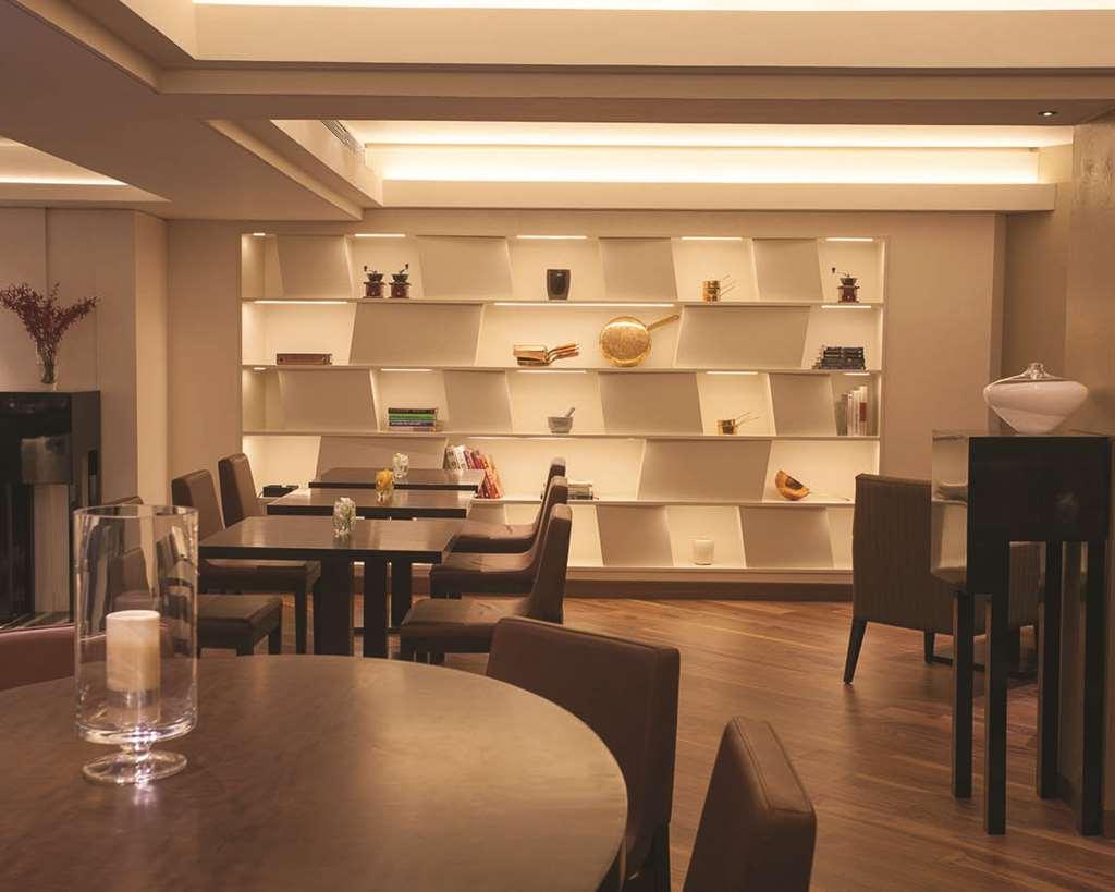Hyatt Regency Delhi होटल 5*
